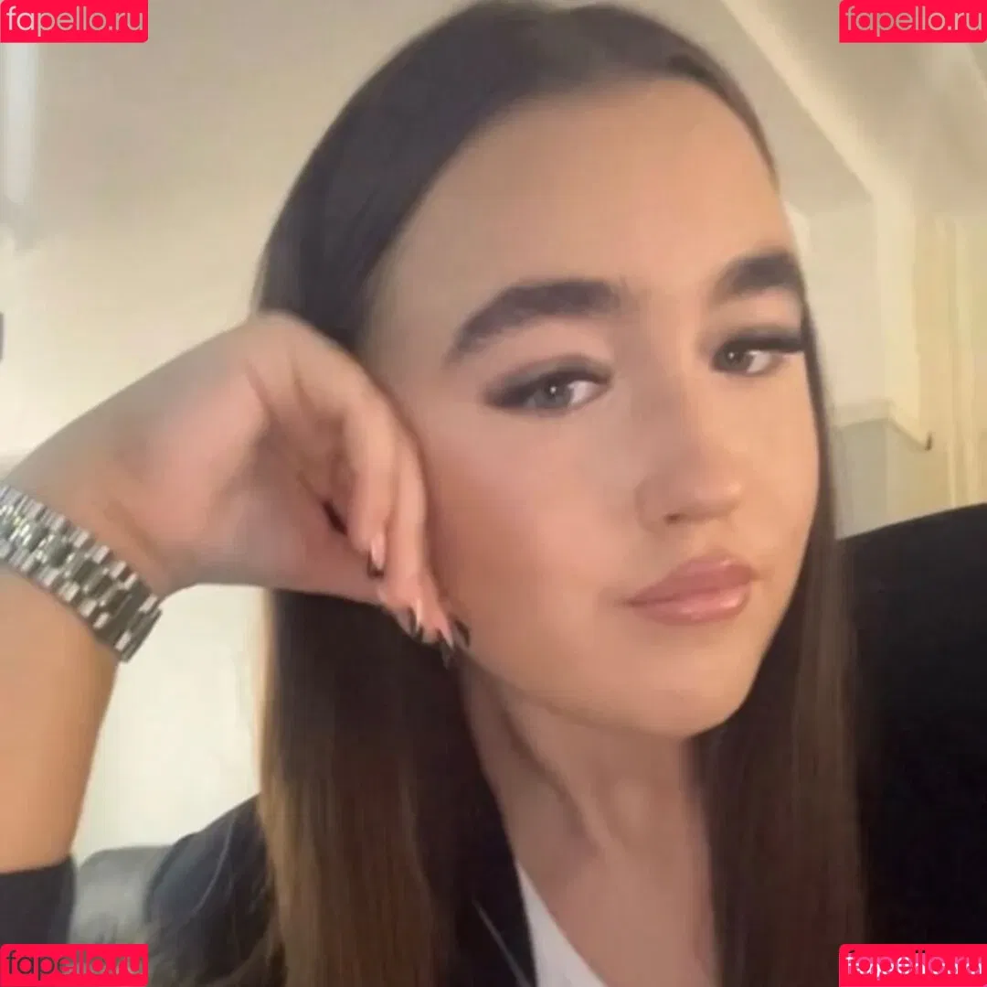 Poppy R Onlyfans Photo Gallery 