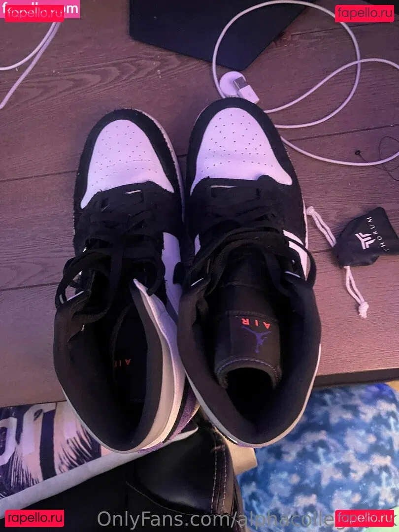 alphacollegejock Onlyfans Photo Gallery 