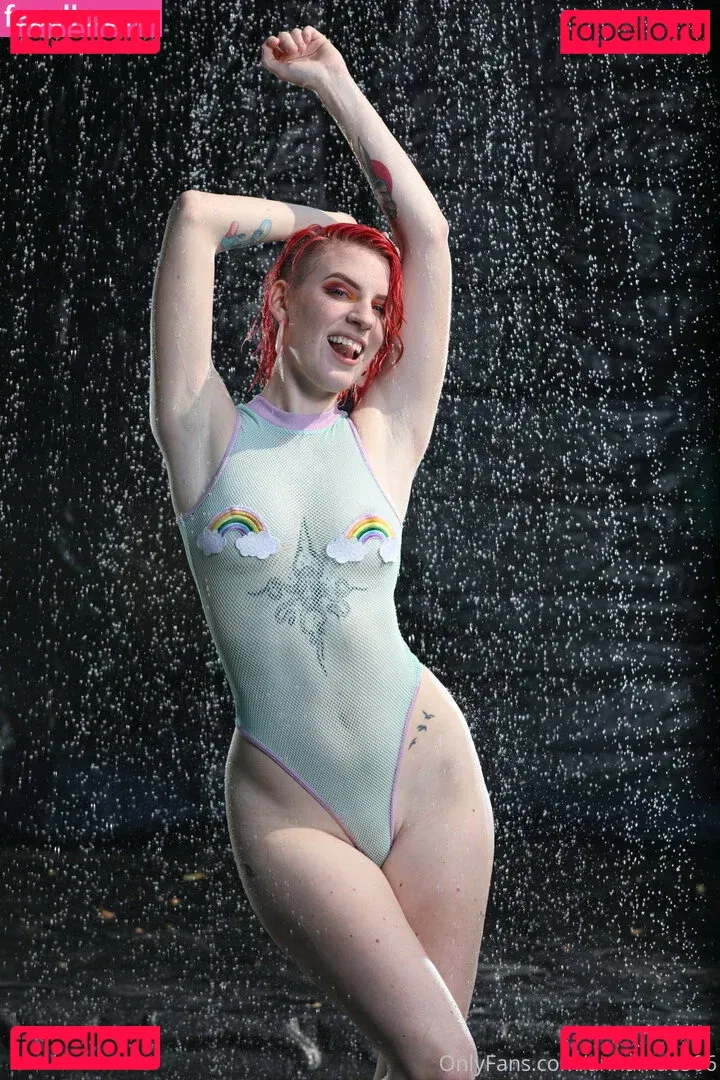 annem_eh Onlyfans Photo Gallery 