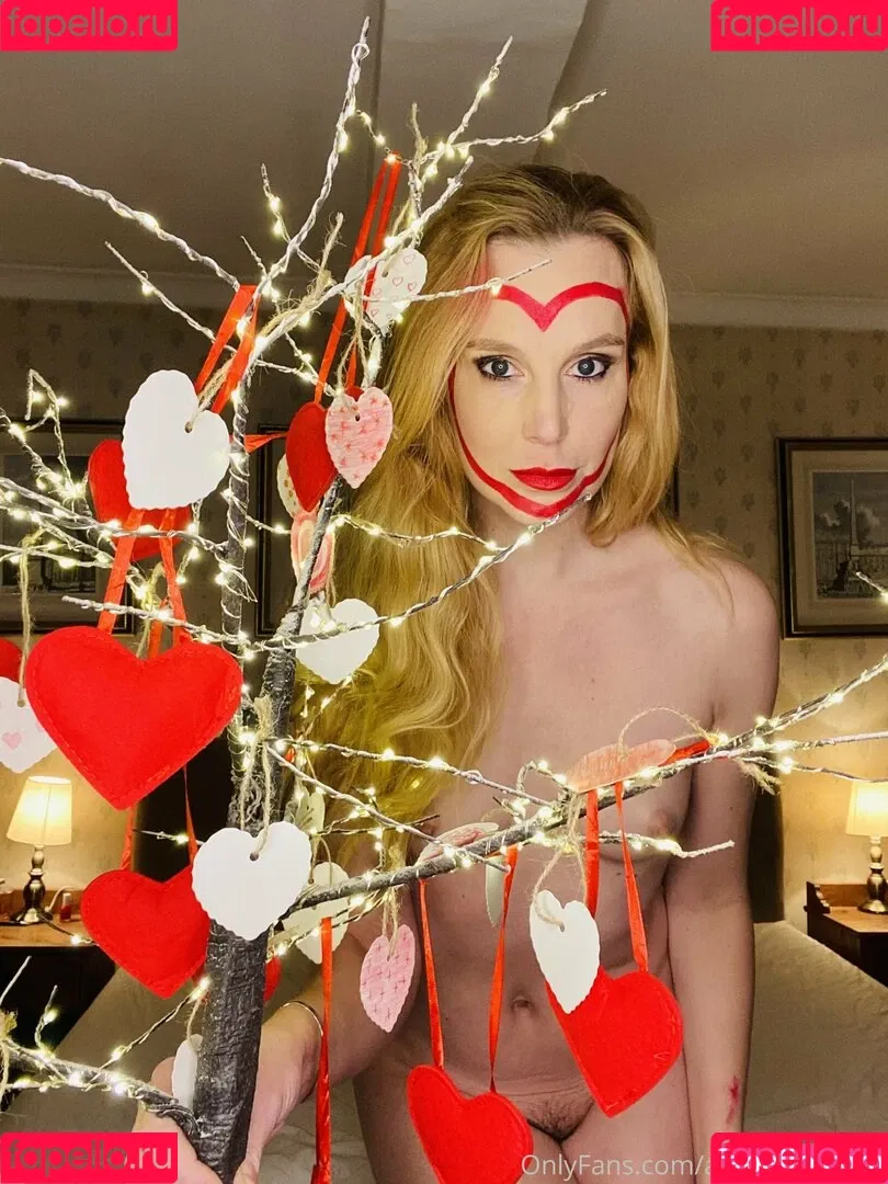 arielanderssen Onlyfans Photo Gallery 