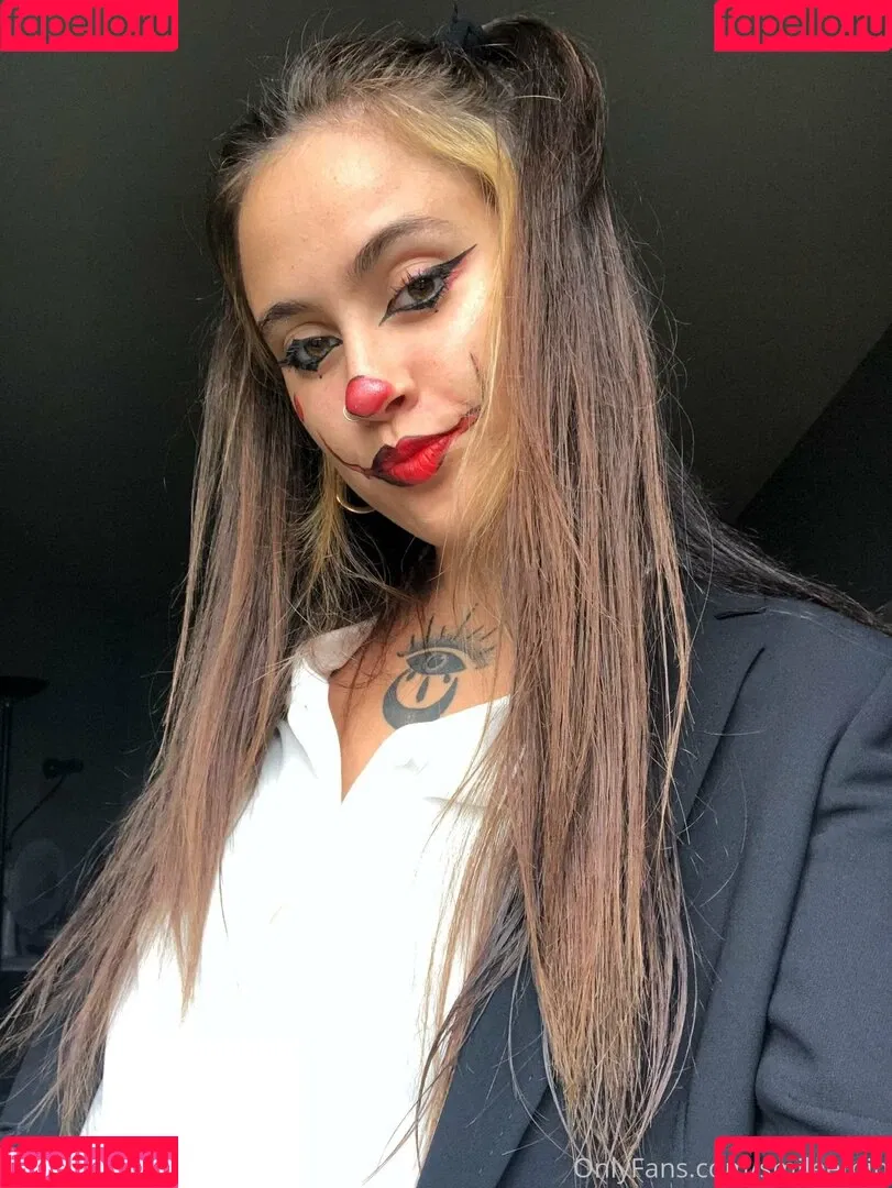 smileemin Onlyfans Photo Gallery 