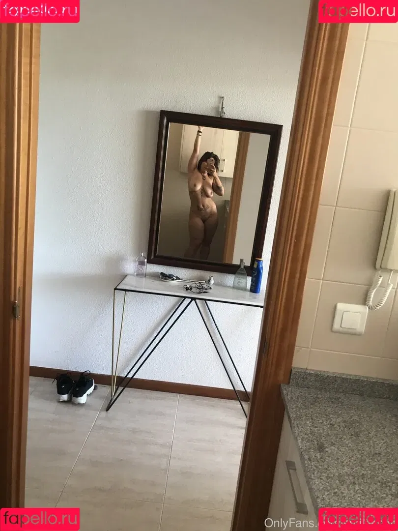 smileemin Onlyfans Photo Gallery 