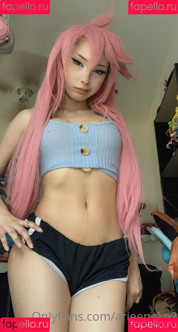 arieeneko2 Onlyfans Photo Gallery 