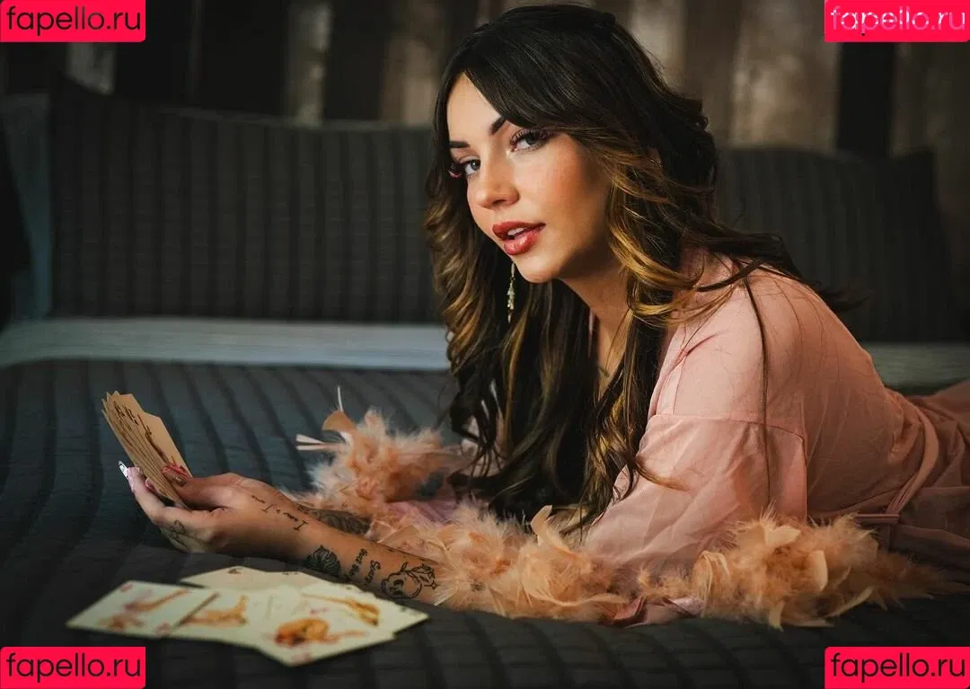 Sylina Ruiz Onlyfans Photo Gallery 