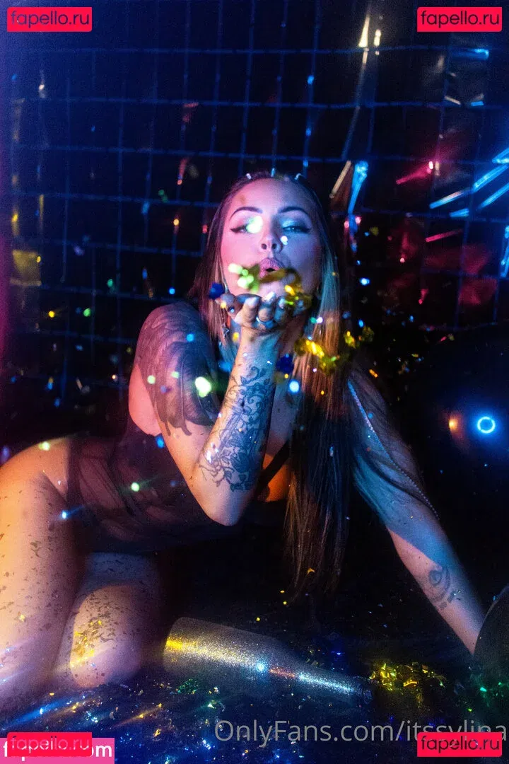 Sylina Ruiz Onlyfans Photo Gallery 