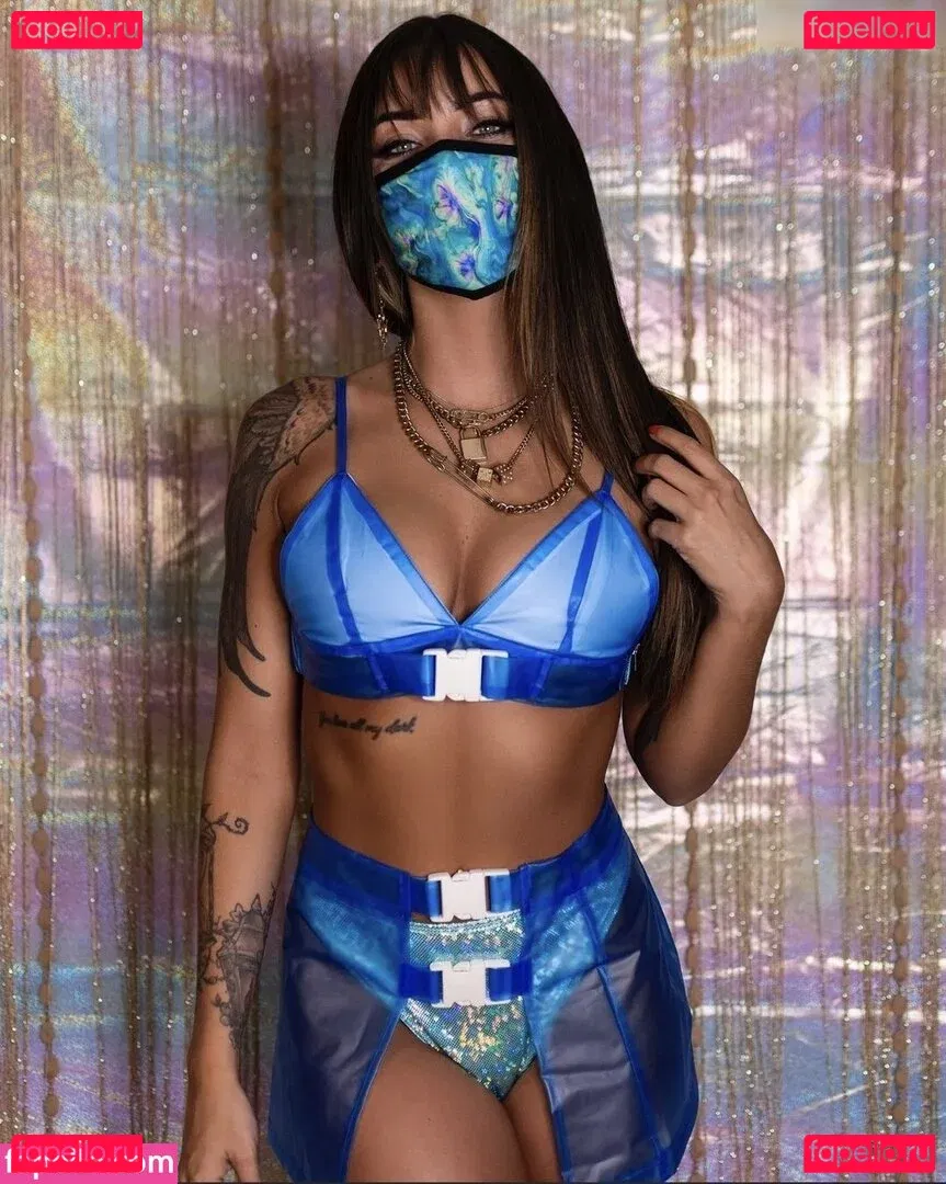 Sylina Ruiz Onlyfans Photo Gallery 