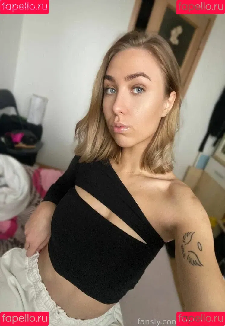 Dolce_Vita Onlyfans Photo Gallery 
