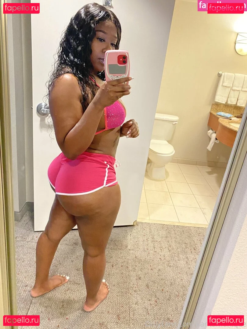 karitamonique Onlyfans Photo Gallery 