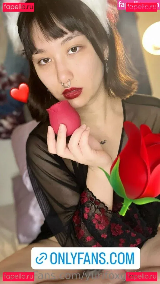 yurifoxgirlfree Onlyfans Photo Gallery 