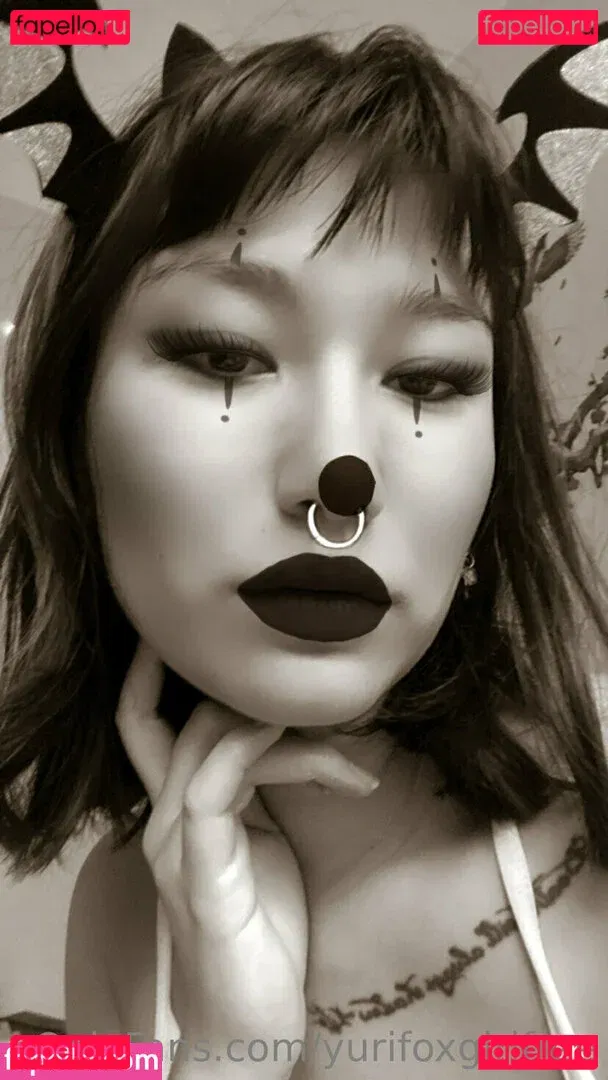 yurifoxgirlfree Onlyfans Photo Gallery 