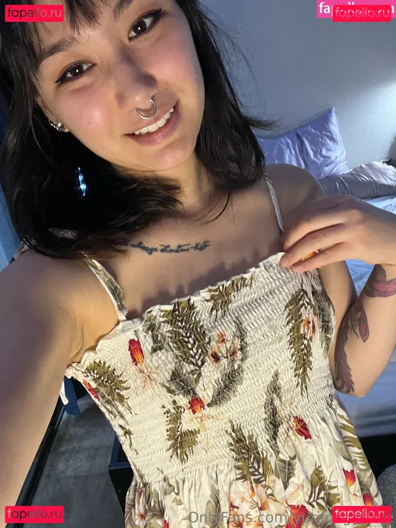 yurifoxgirlfree Onlyfans Photo Gallery 