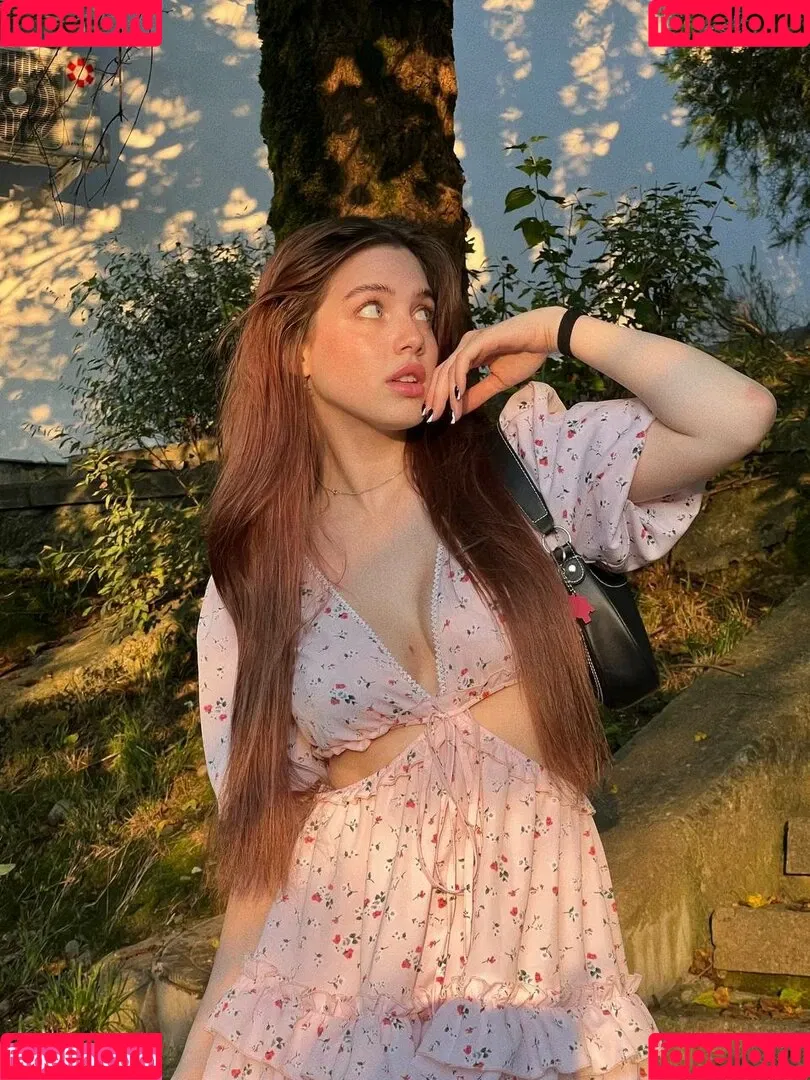 akyuliych Onlyfans Photo Gallery 
