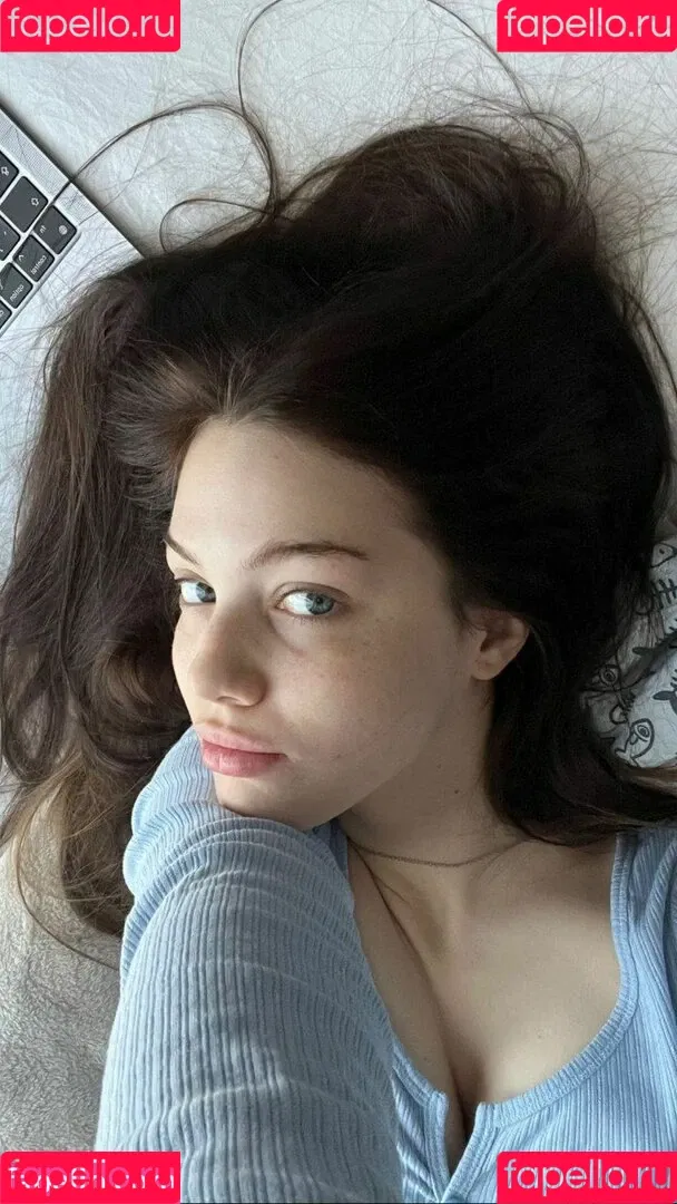 akyuliych Onlyfans Photo Gallery 