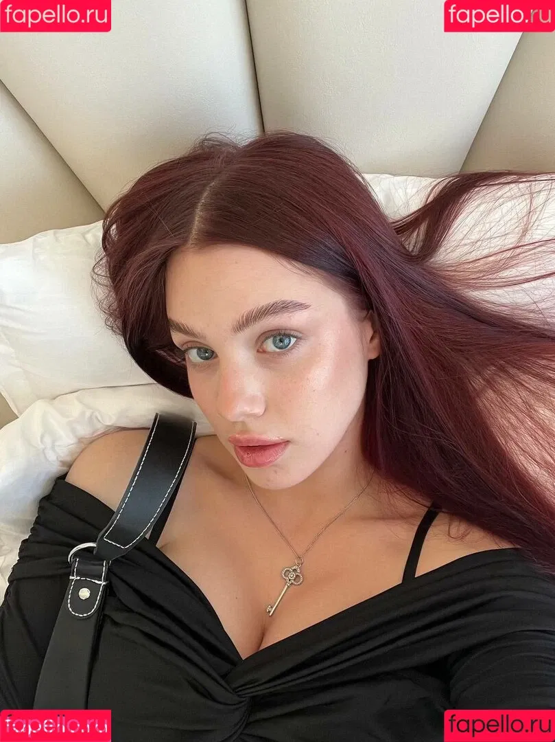 akyuliych Onlyfans Photo Gallery 