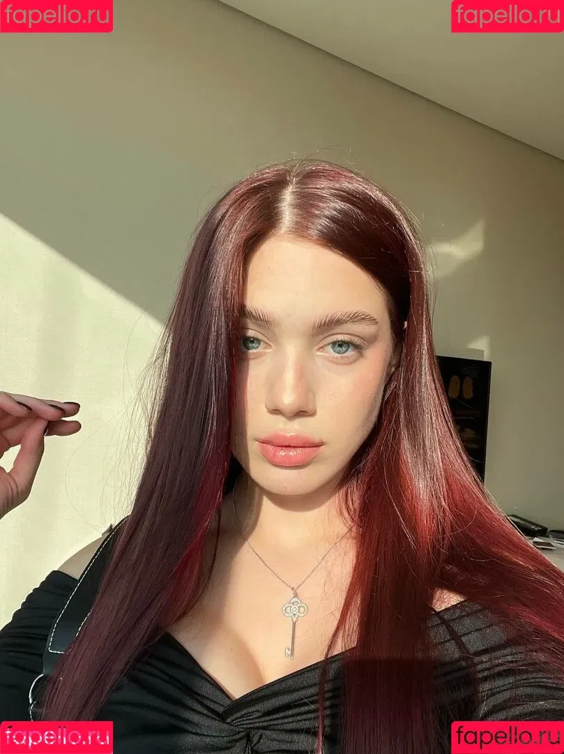 akyuliych Onlyfans Photo Gallery 