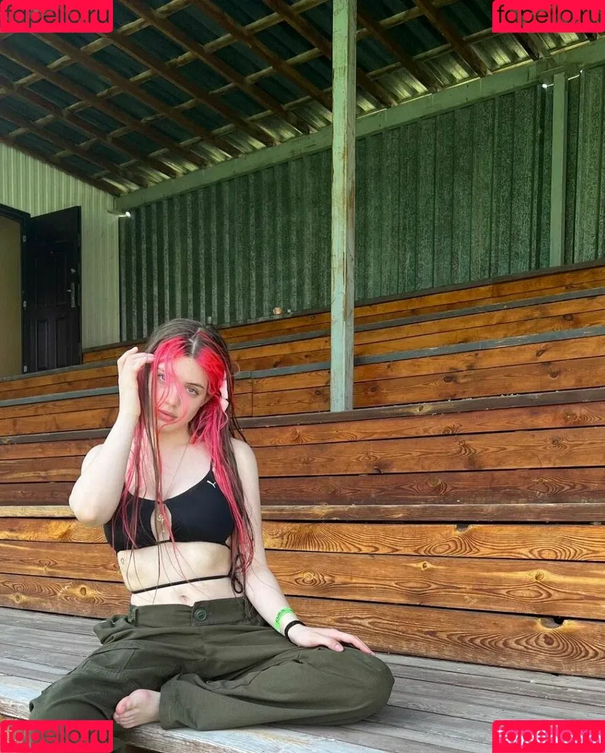 akyuliych Onlyfans Photo Gallery 