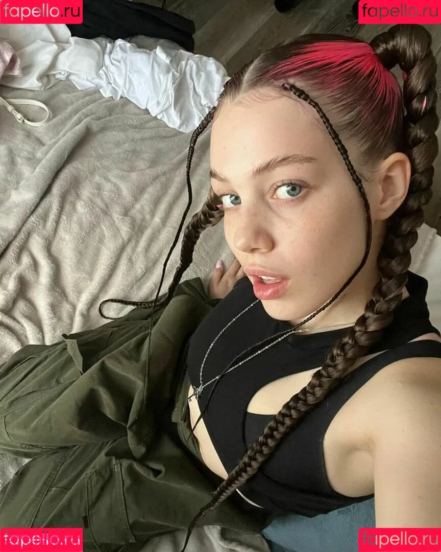 akyuliych Onlyfans Photo Gallery 