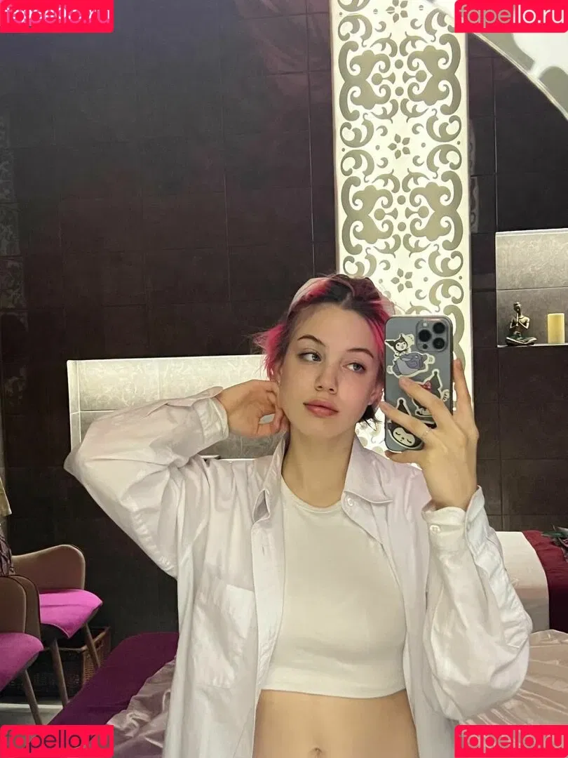 akyuliych Onlyfans Photo Gallery 