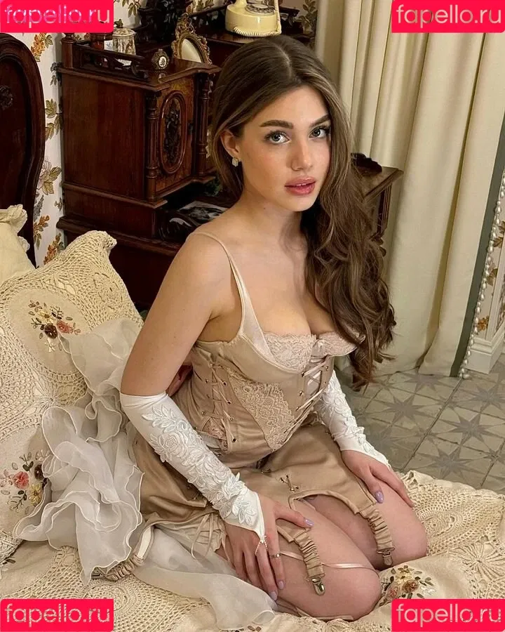 akyuliych Onlyfans Photo Gallery 