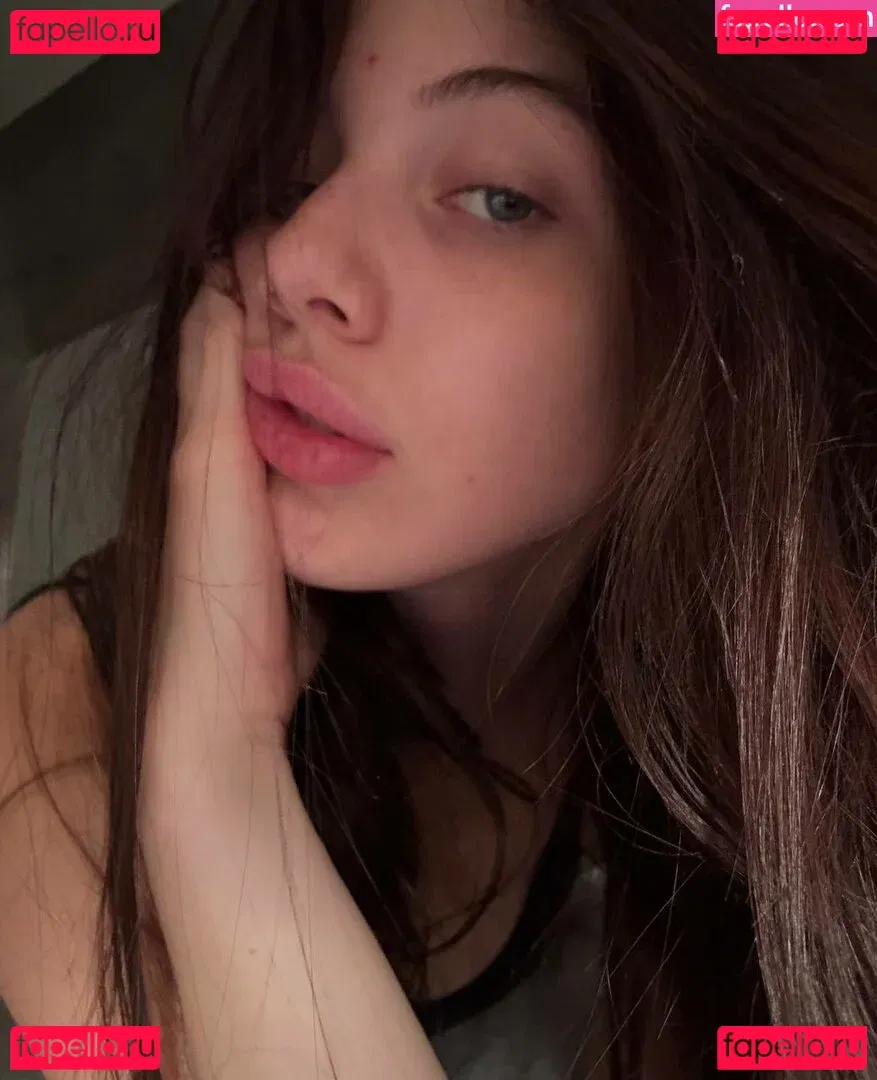 akyuliych Onlyfans Photo Gallery 