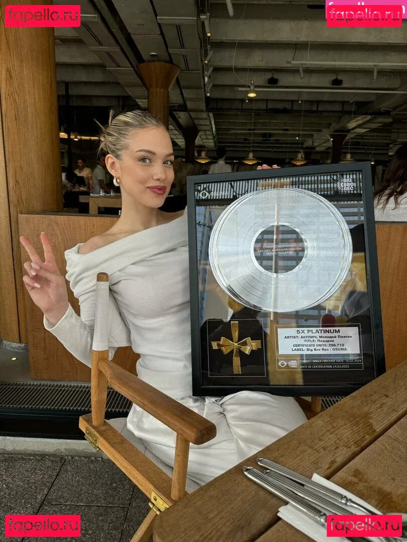 akyuliych Onlyfans Photo Gallery 