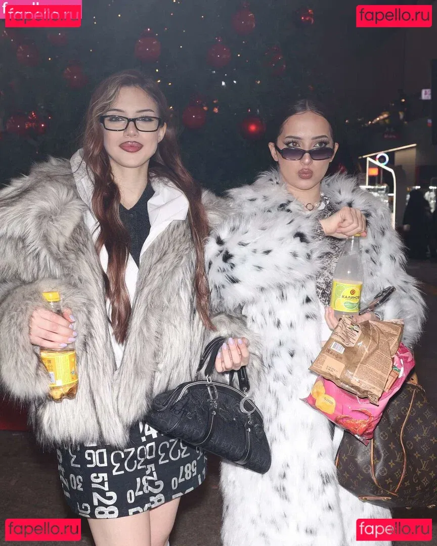 akyuliych Onlyfans Photo Gallery 