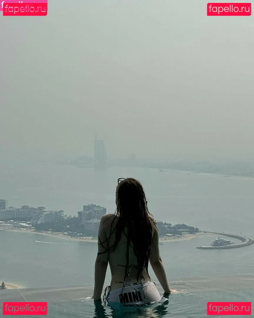 akyuliych Onlyfans Photo Gallery 