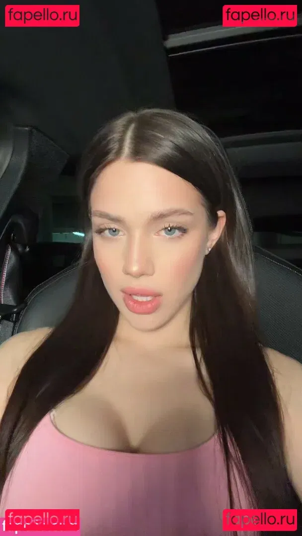 akyuliych Onlyfans Photo Gallery 