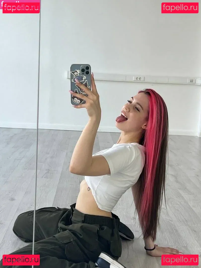 akyuliych Onlyfans Photo Gallery 