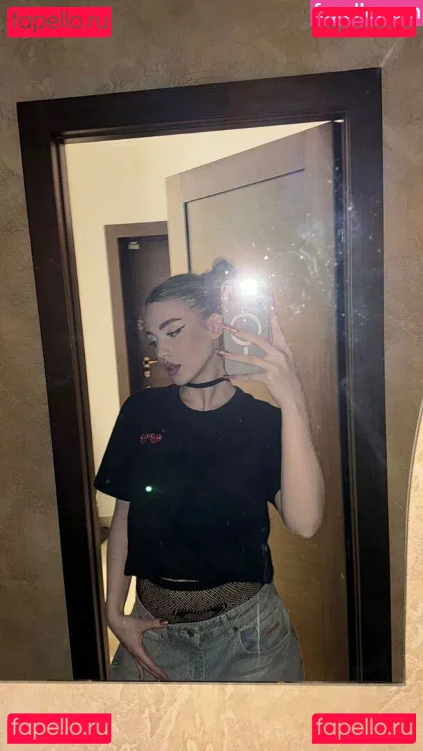 akyuliych Onlyfans Photo Gallery 