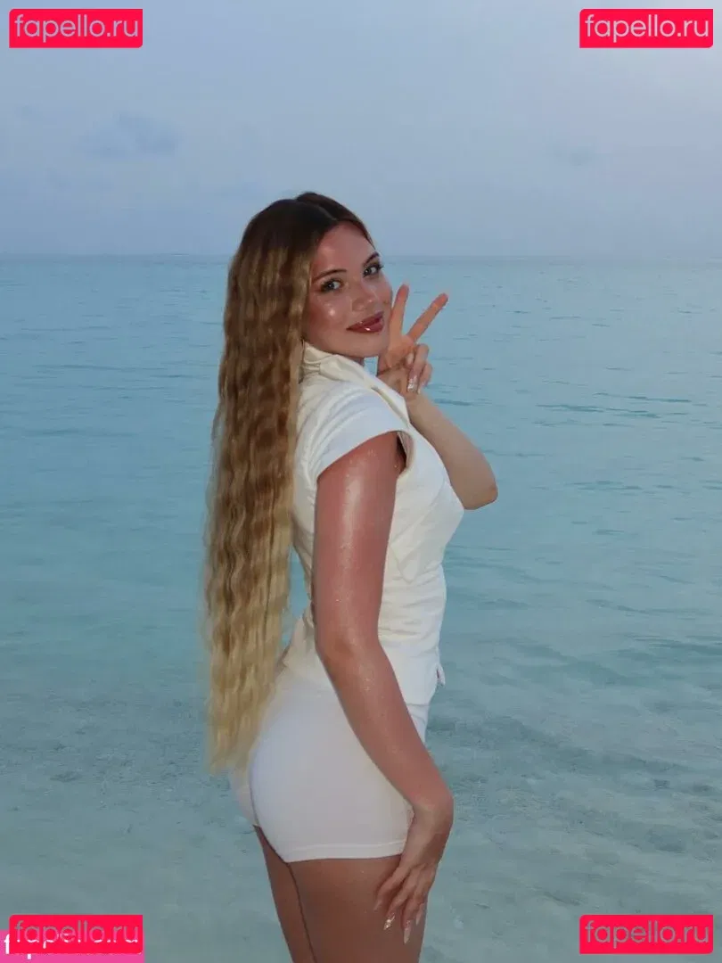 akyuliych Onlyfans Photo Gallery 