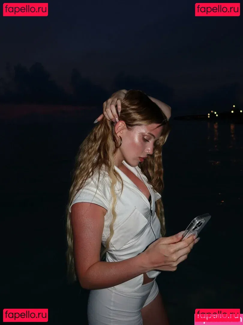 akyuliych Onlyfans Photo Gallery 