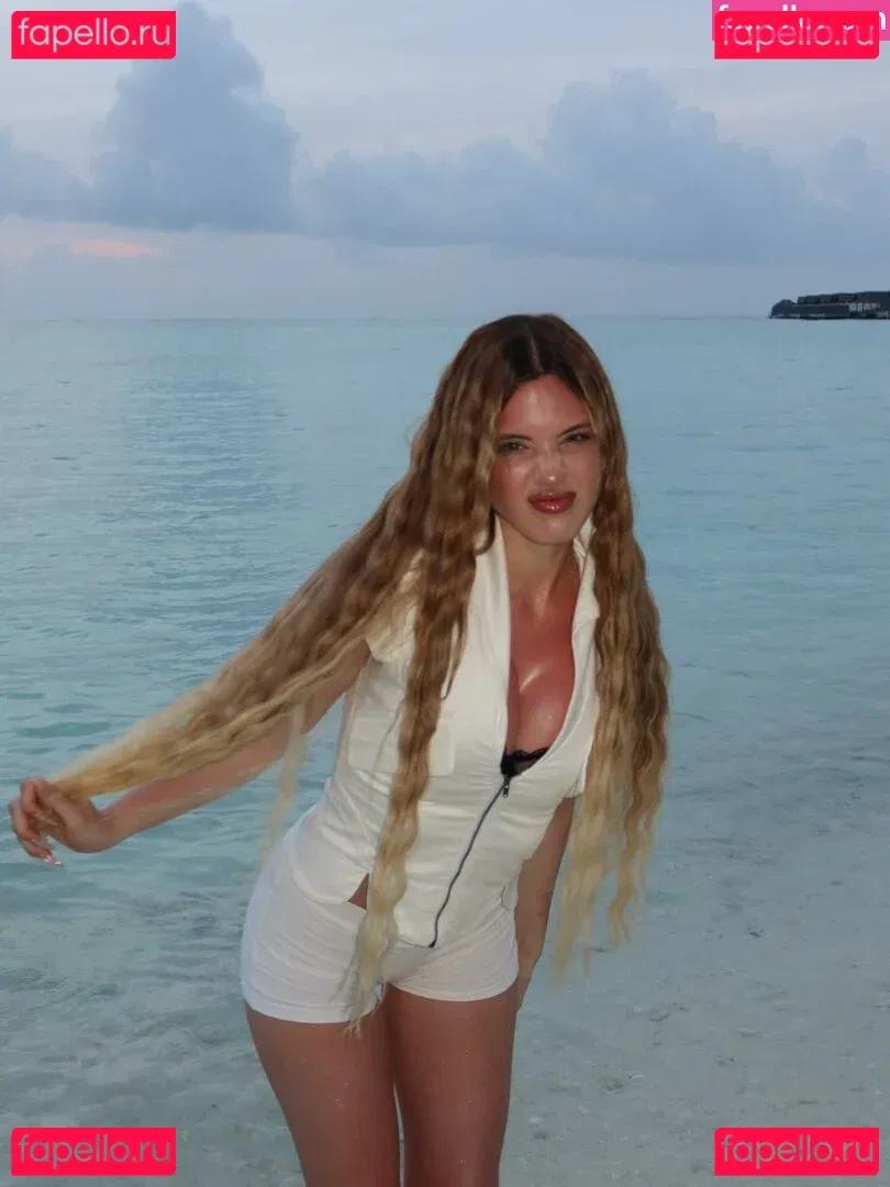 akyuliych Onlyfans Photo Gallery 