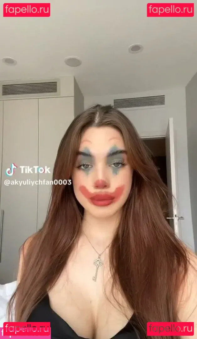 akyuliych Onlyfans Photo Gallery 