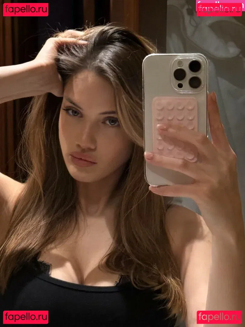 akyuliych Onlyfans Photo Gallery 