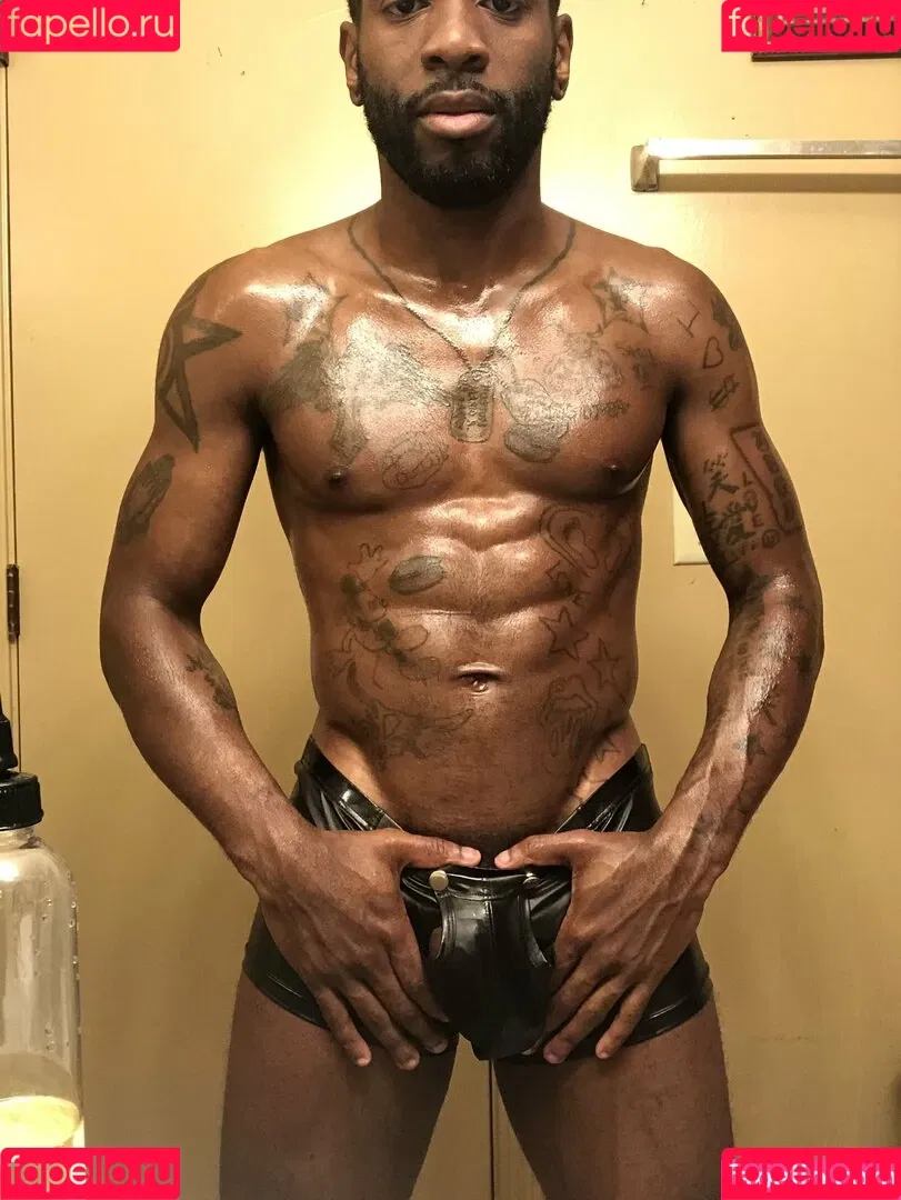 siryoga Onlyfans Photo Gallery 