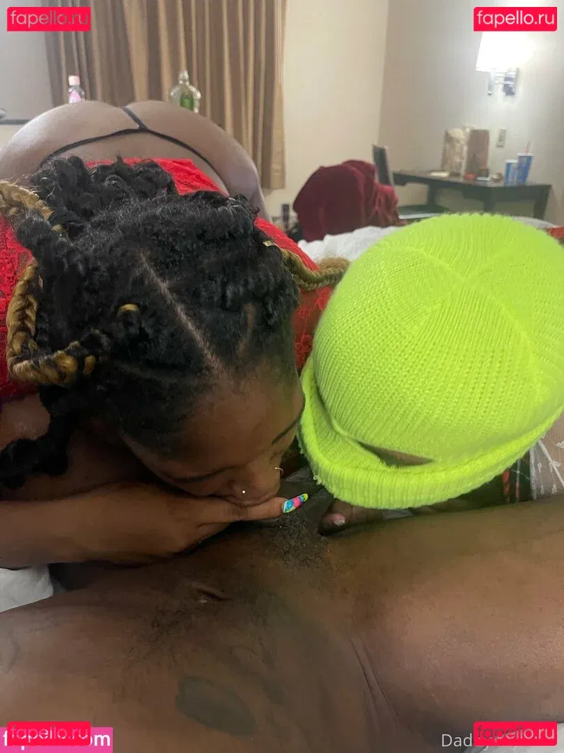 siryoga Onlyfans Photo Gallery 