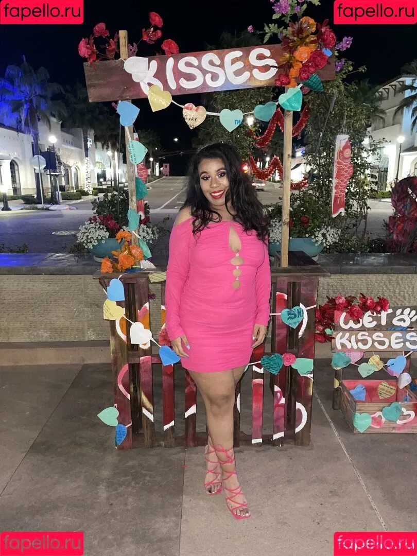 Mexymilf Onlyfans Photo Gallery 