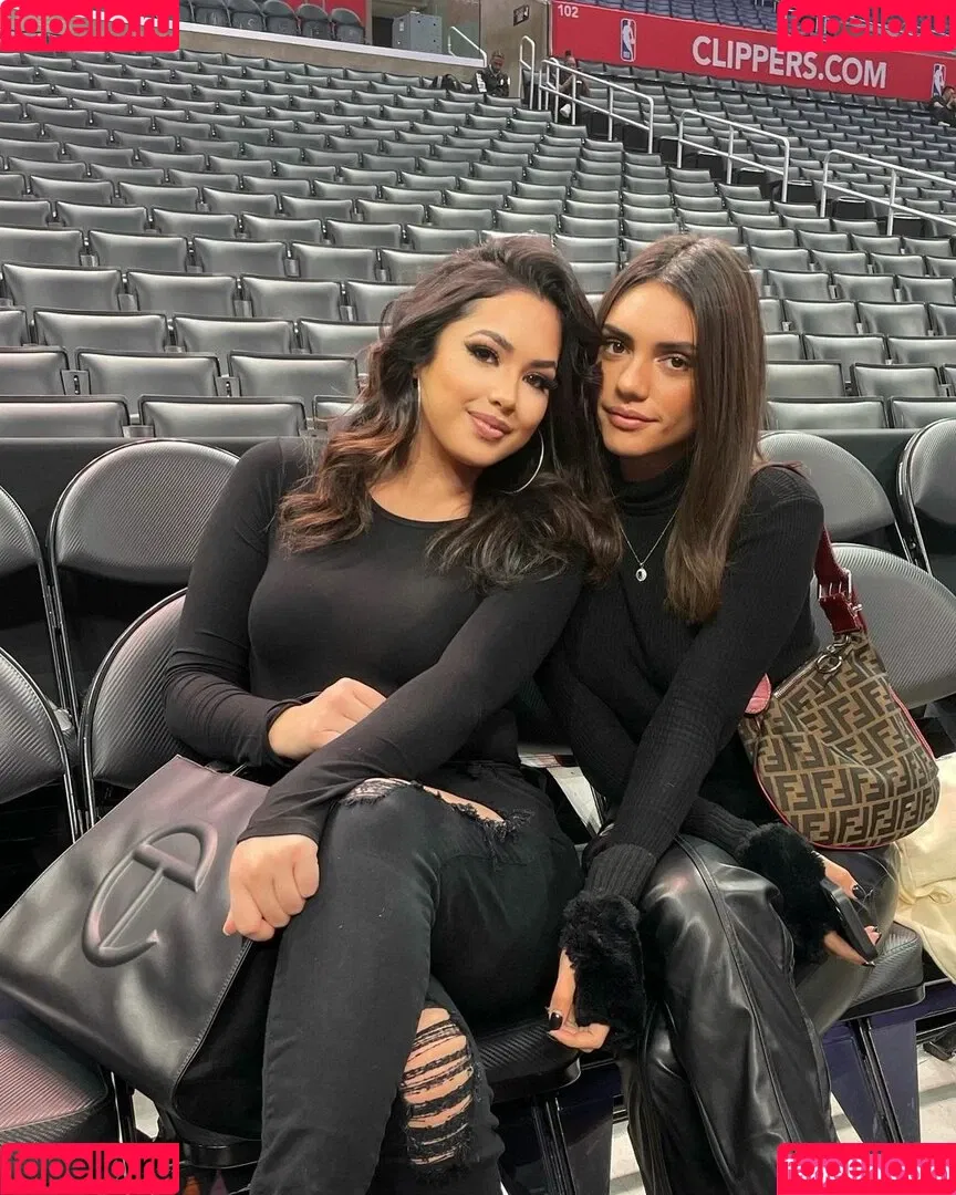 Jasmine Villegas Onlyfans Photo Gallery 