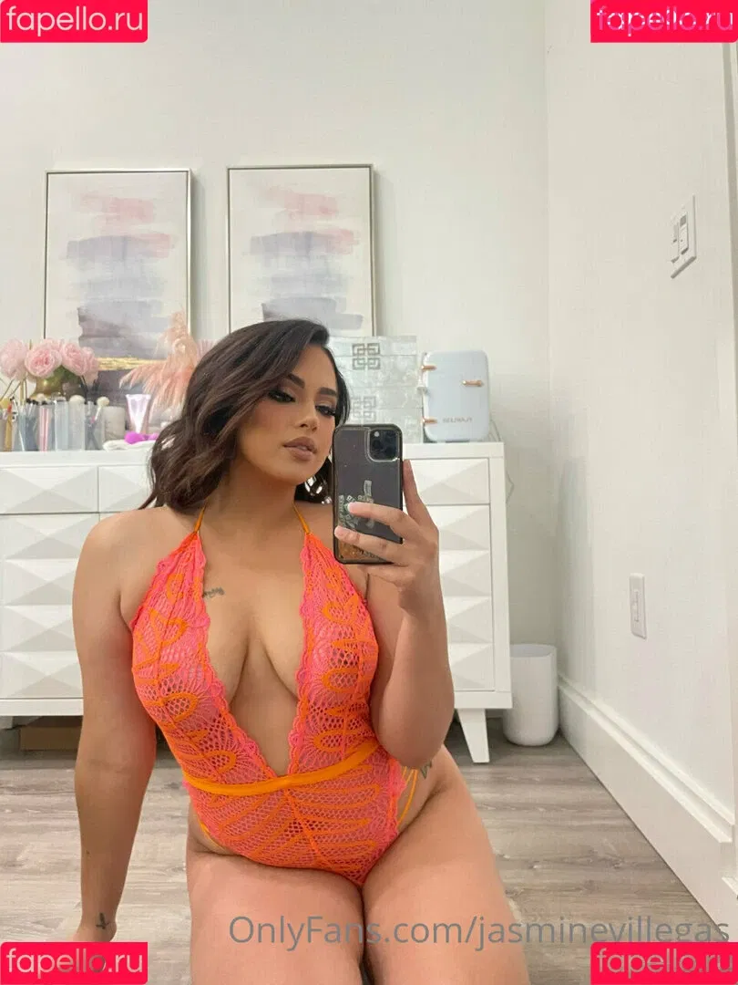 Jasmine Villegas Onlyfans Photo Gallery 