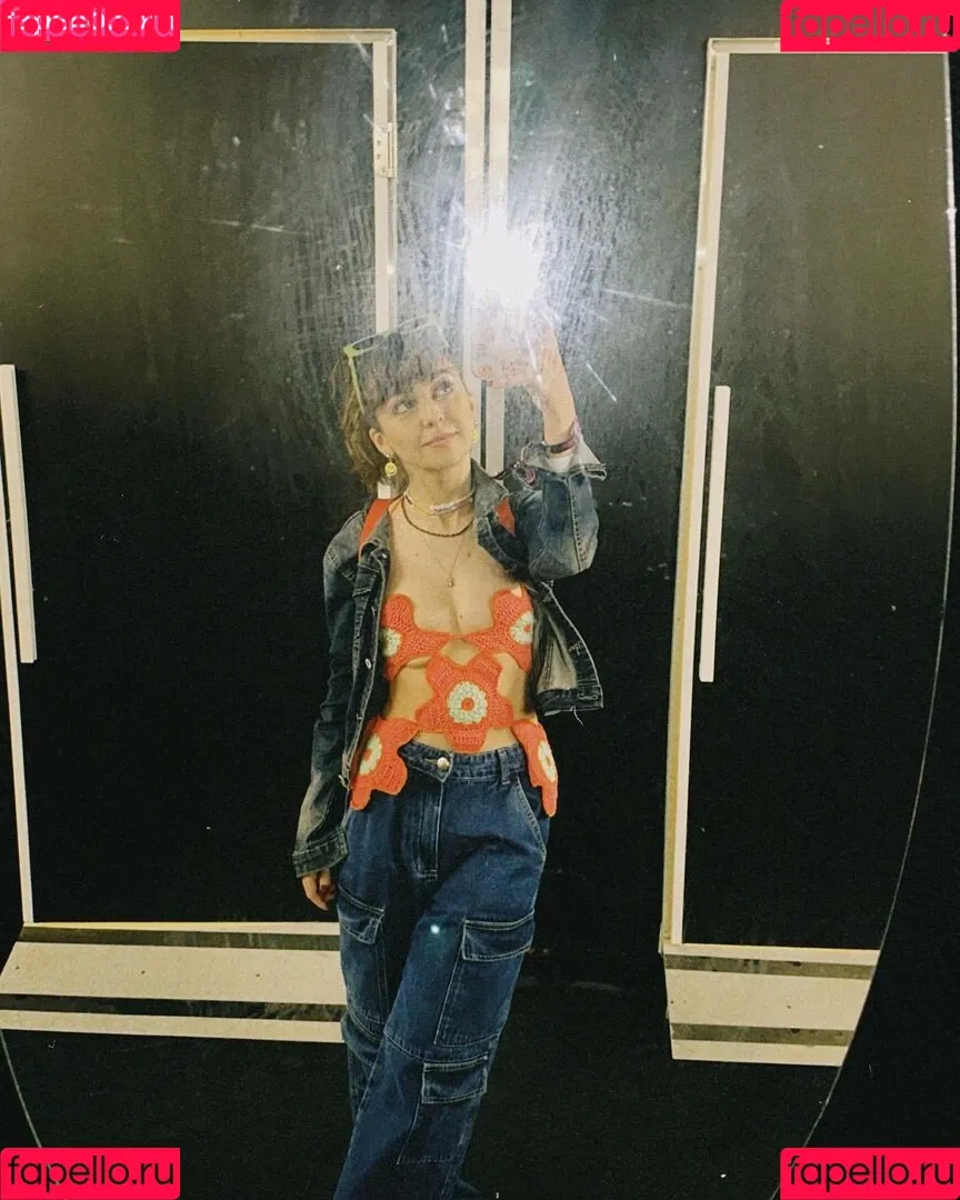 Klara Castanho Onlyfans Photo Gallery 