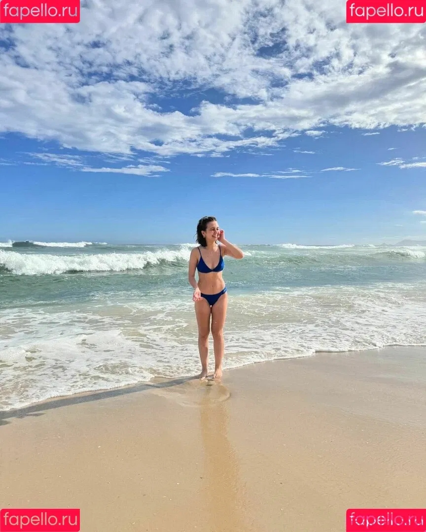Klara Castanho Onlyfans Photo Gallery 