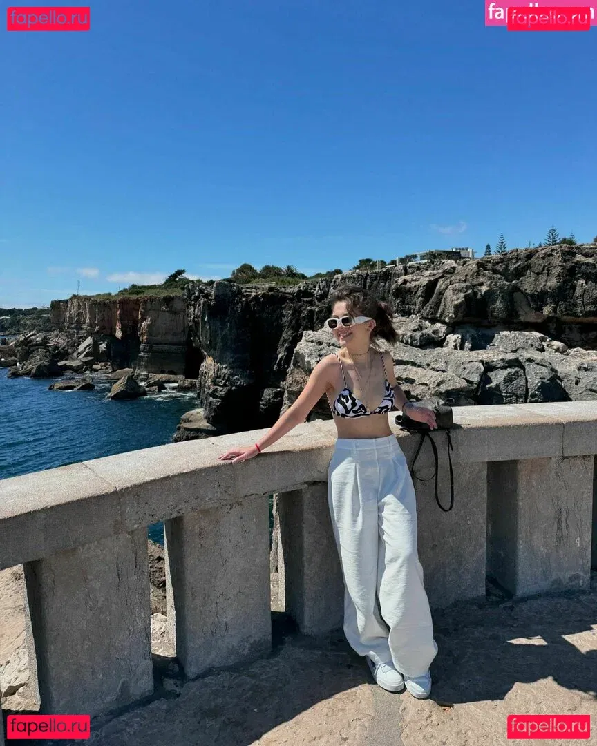 Klara Castanho Onlyfans Photo Gallery 