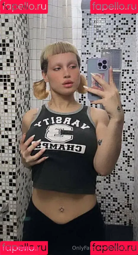 nikkita.ts Onlyfans Photo Gallery 