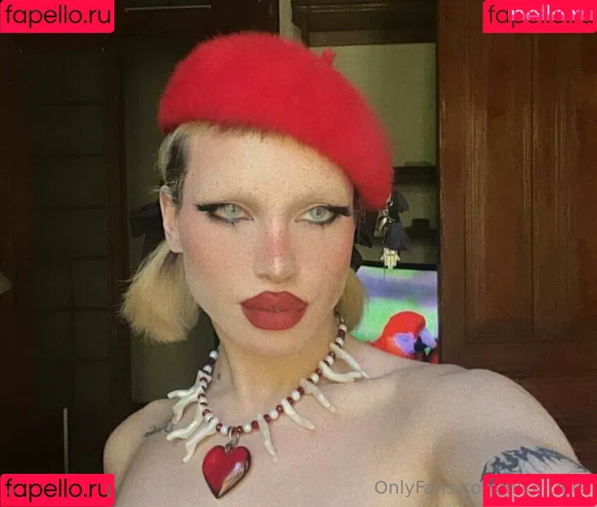 nikkita.ts Onlyfans Photo Gallery 