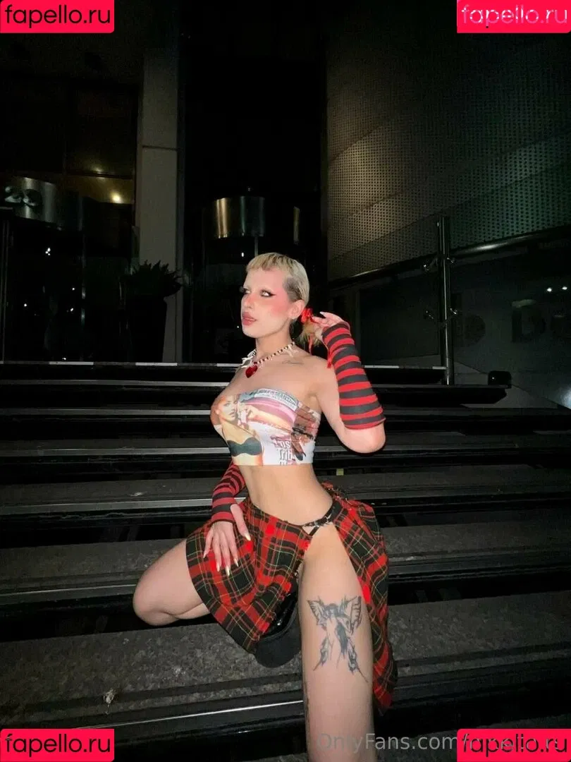 nikkita.ts Onlyfans Photo Gallery 