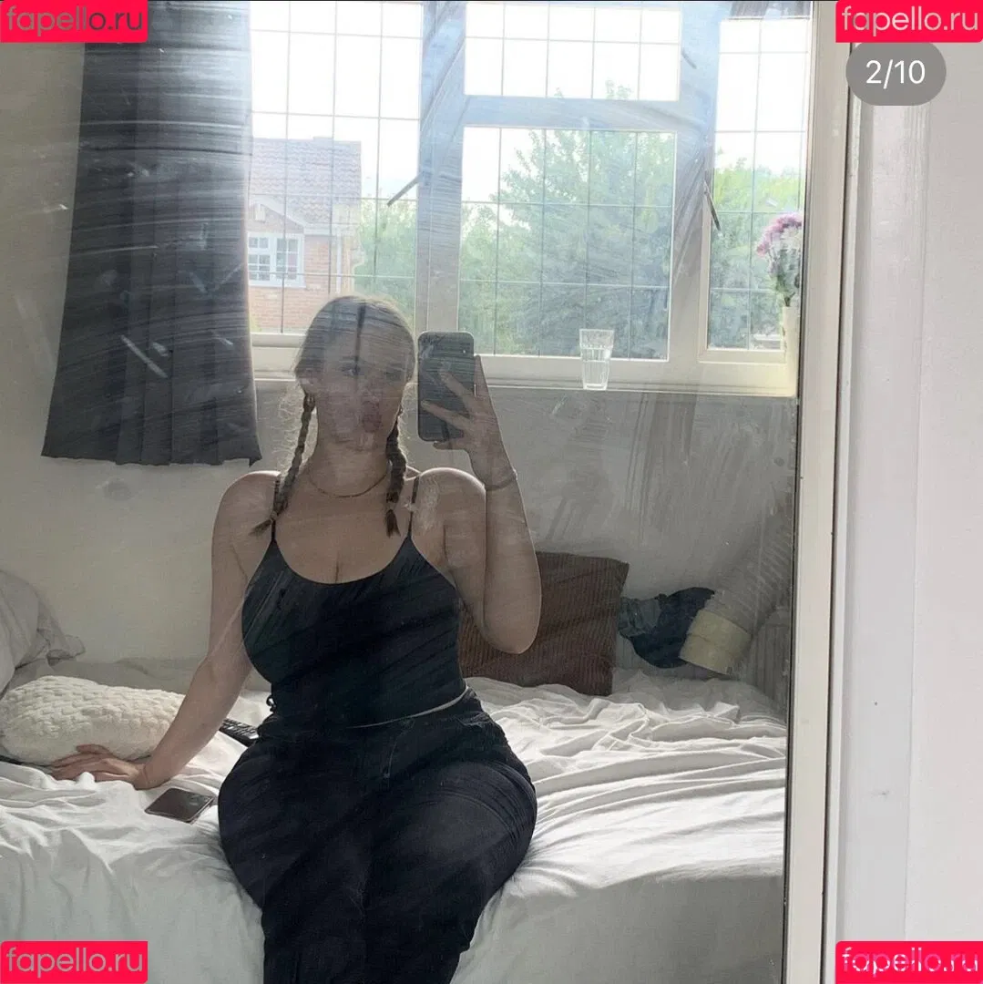 Ellie Onlyfans Photo Gallery 