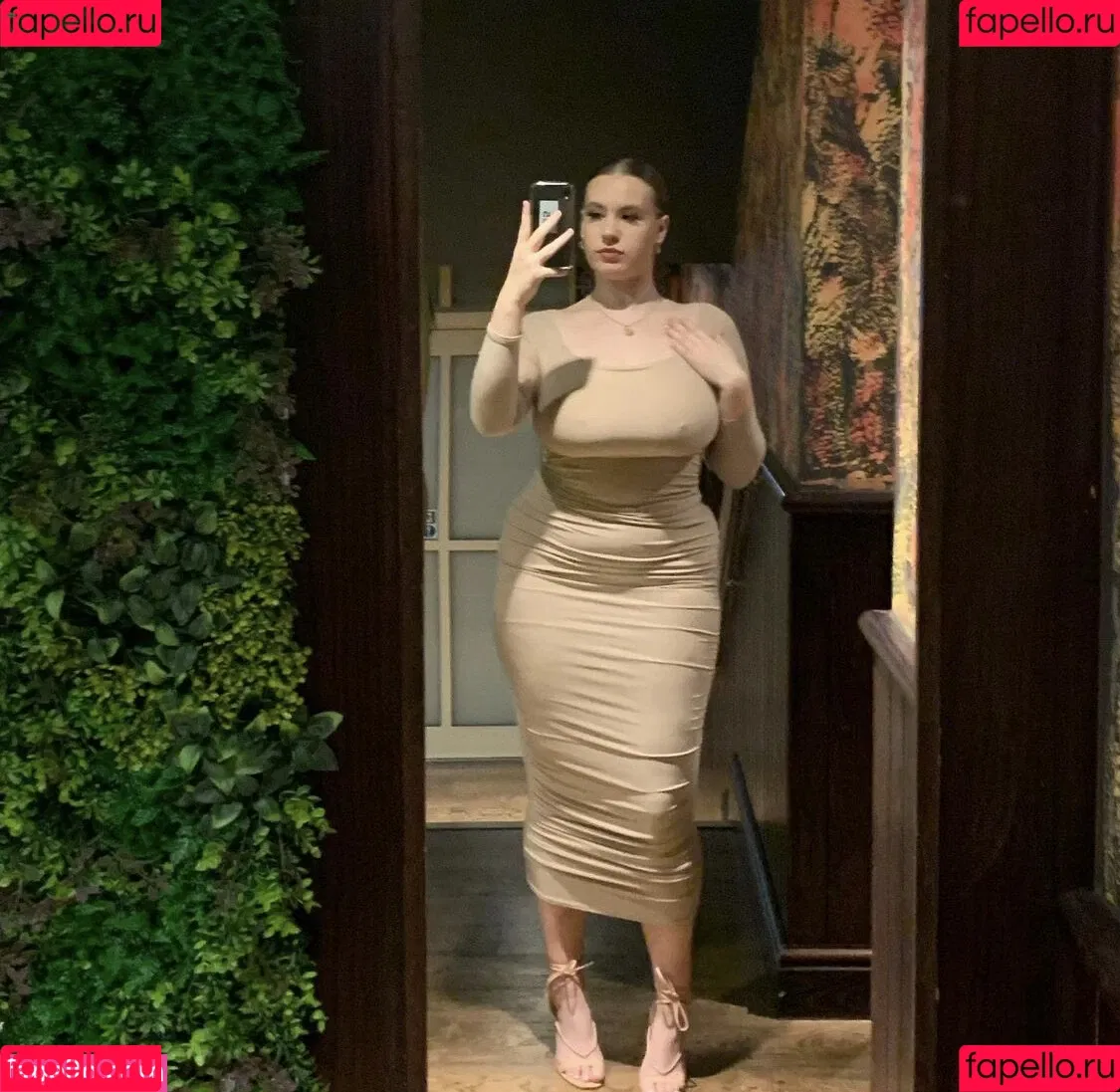 Ellie Onlyfans Photo Gallery 