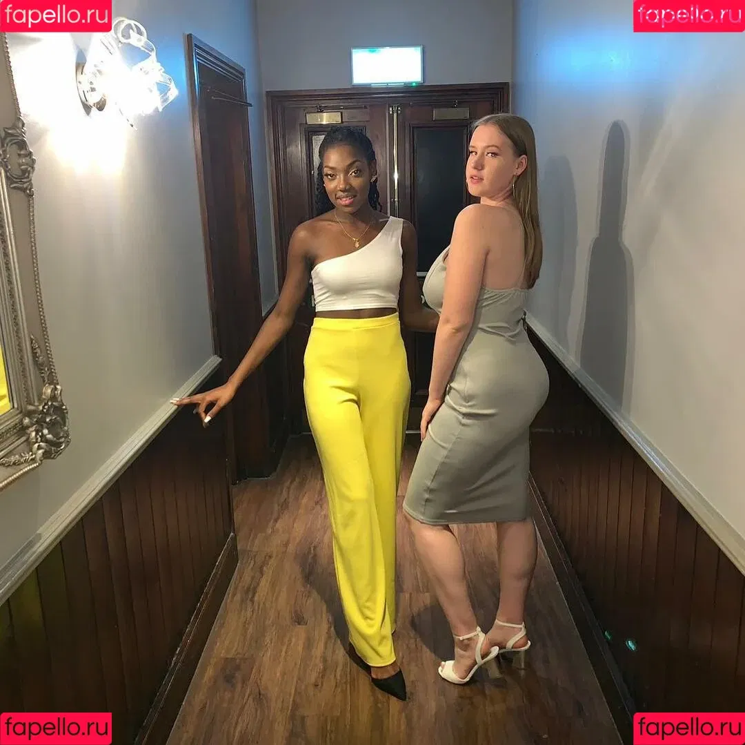 Ellie Onlyfans Photo Gallery 