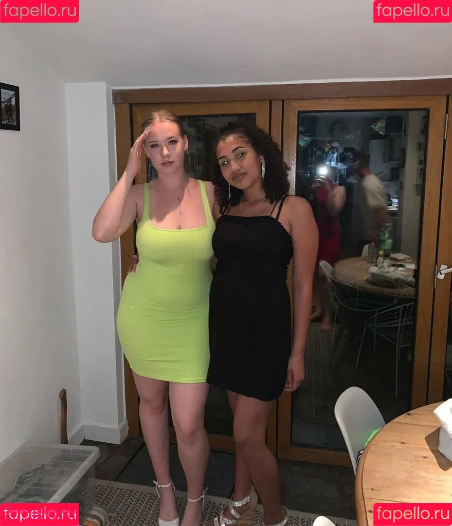 Ellie Onlyfans Photo Gallery 